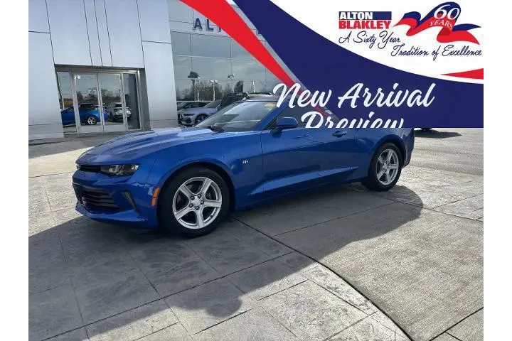 $21853 : Chevrolet Camaro 2018 LT 2dr image 1
