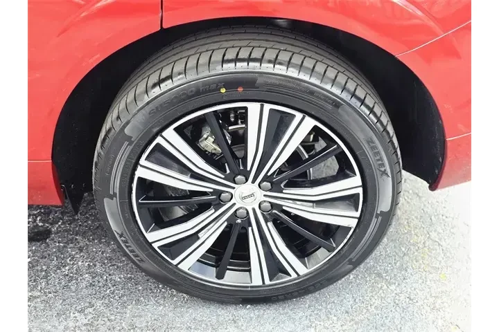 $26990 : Volvo XC60 2022 B5 Inscripti image 5