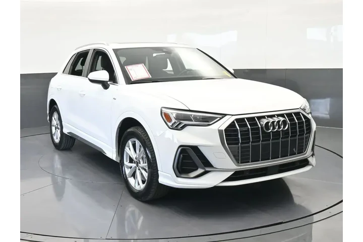 $26996 : Audi Q3 2025 AWD quattro S l image 9