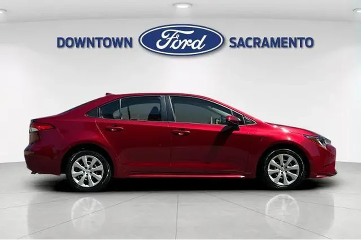 $20995 : Toyota Corolla 2022 LE 4dr S image 10