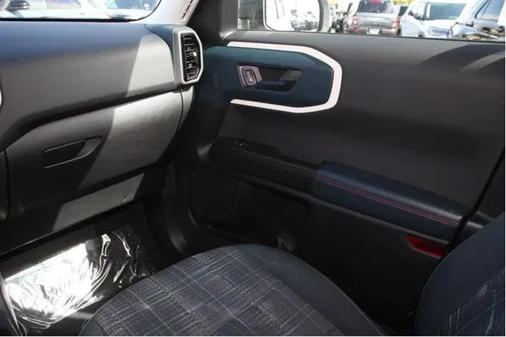 $26821 : Ford Bronco Sport 2023 AWD H image 8