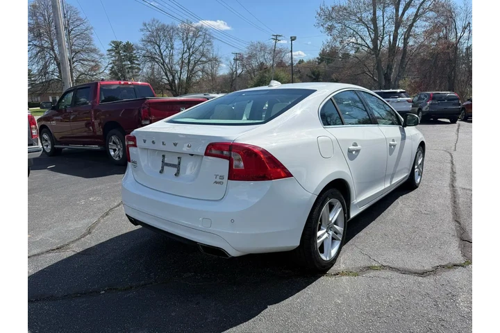 $12999 : 2015 S60 PLATINUM image 5
