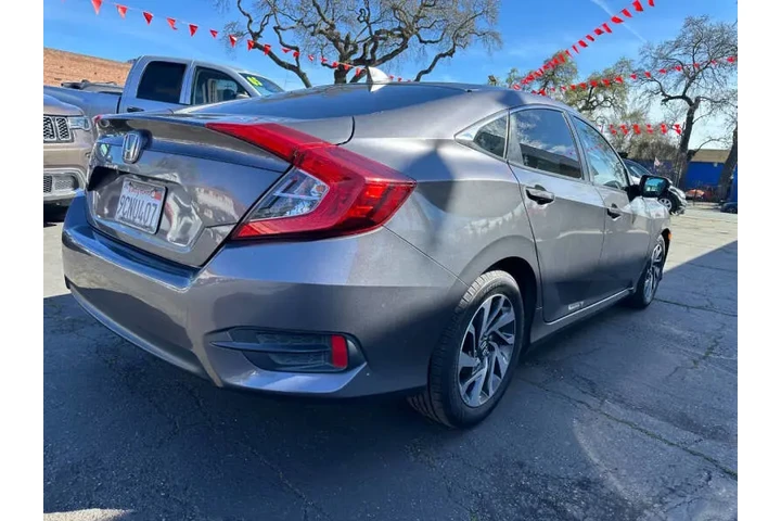 $13995 : 2018 Civic EX image 7