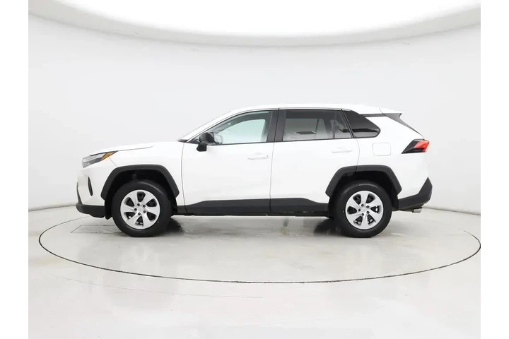 $25998 : Toyota RAV4 2024 AWD LE 4dr image 3