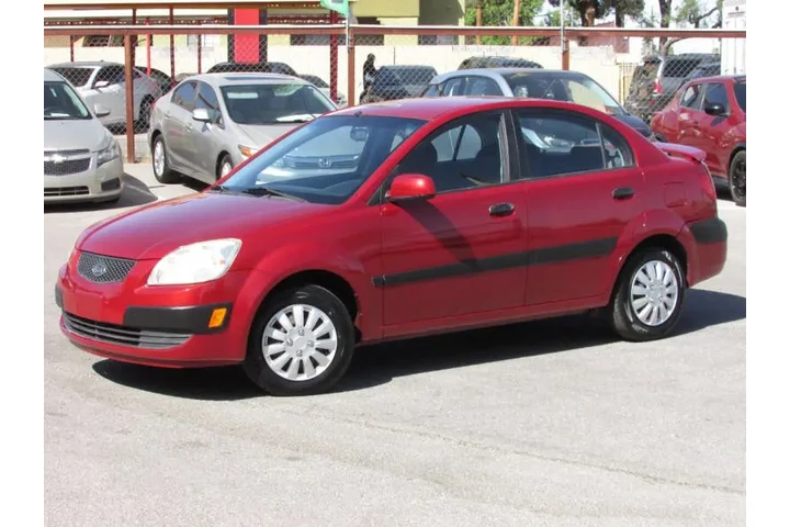 $4900 : 2008 Rio LX image 3