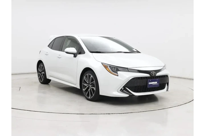 $24998 : Toyota Corolla Hatchback 202 image 1