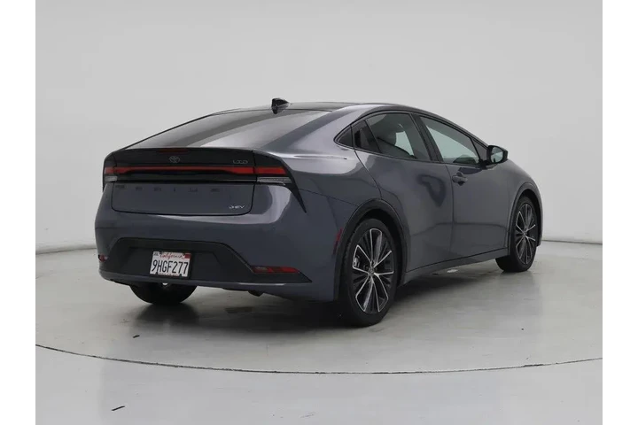 $31998 : Toyota Prius 2023 Limited 4d image 8
