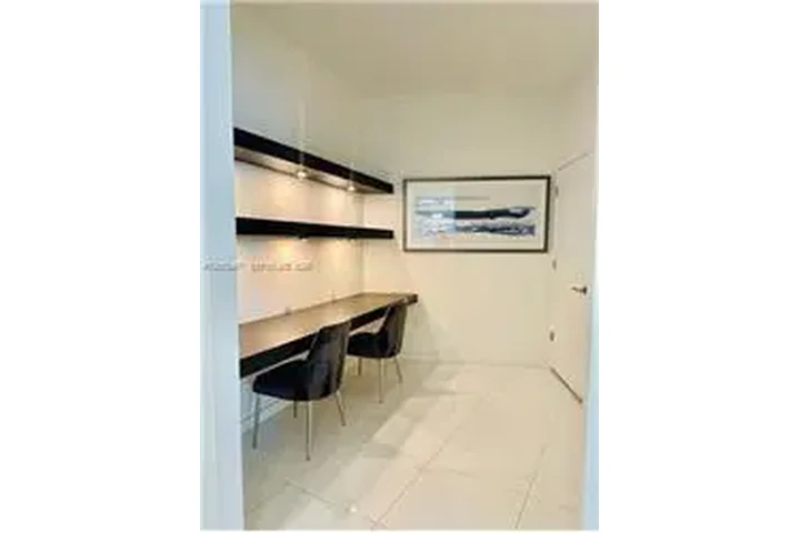 $7700 : Rental property with 2 bedro image 9