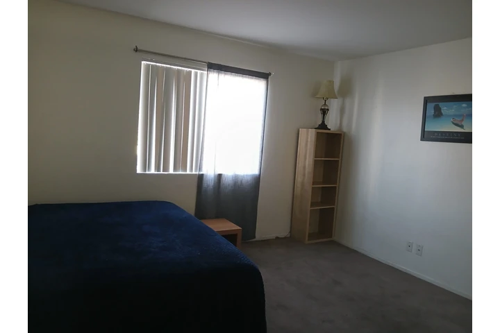 $950 : Habitación koreatown image 1