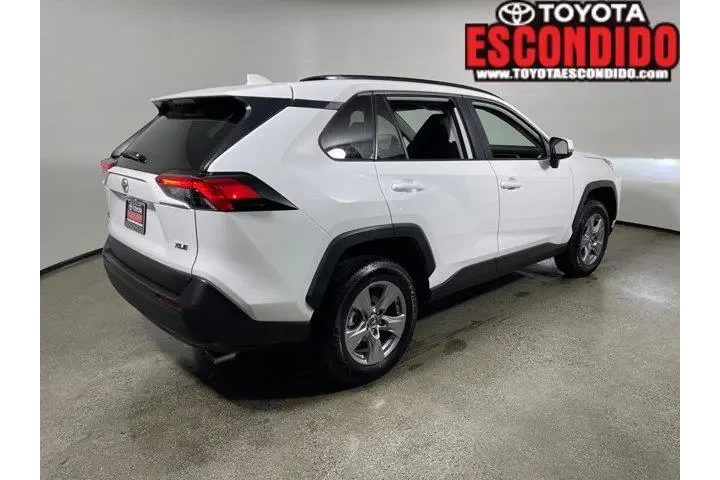 $32993 : Toyota RAV4 2025 XLE 4dr SUV image 3