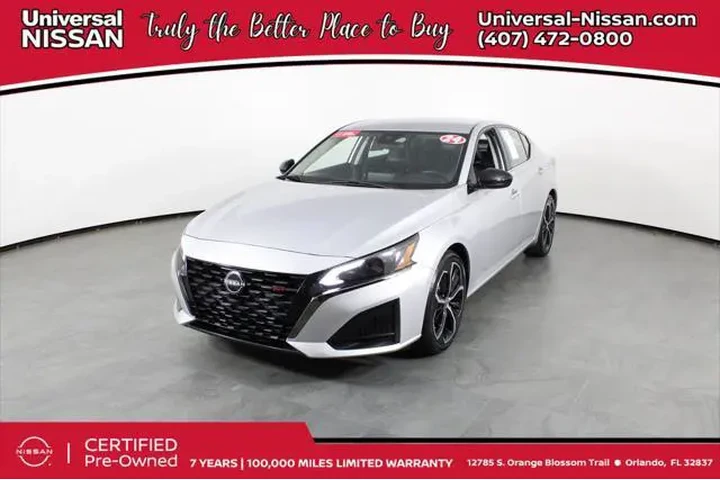 $19163 : Nissan Altima 2024 2.5 SR 4d image 1
