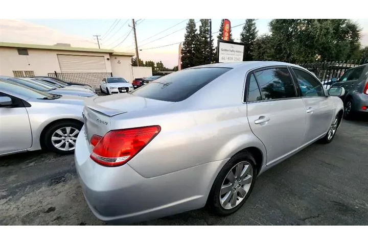 $5499 : 2006 Avalon image 6