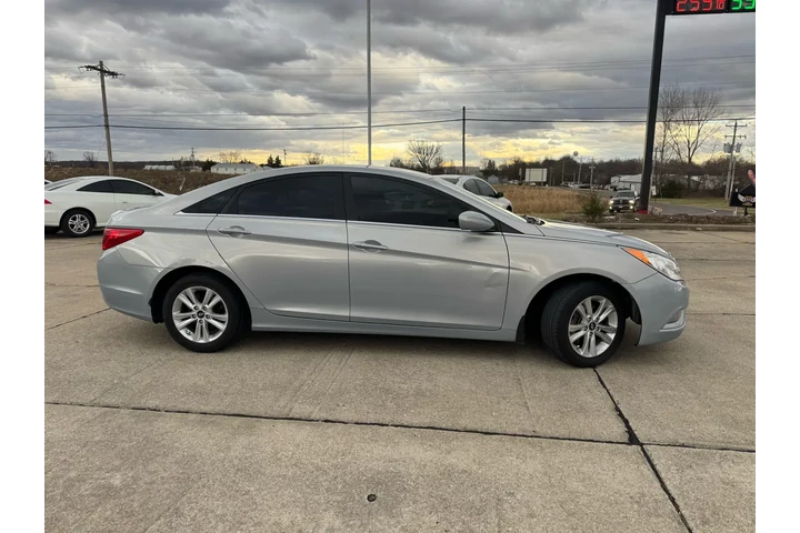 $6999 : 2013 Sonata GLS image 2
