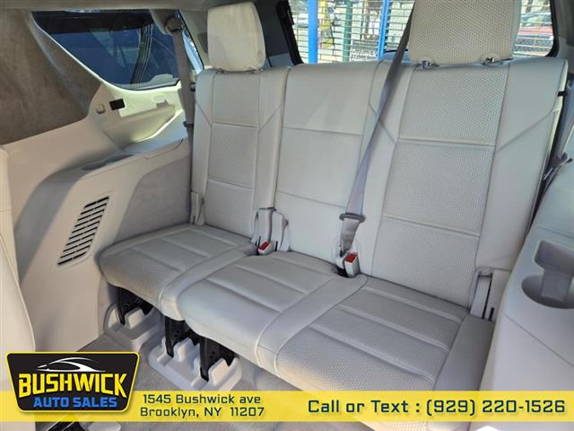 $87995 : Used 2021 Escalade 4WD 4dr Sp image 8