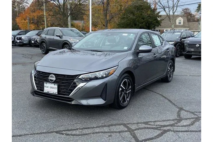 $19250 : Nissan Sentra 2025 SV 4dr Se image 7