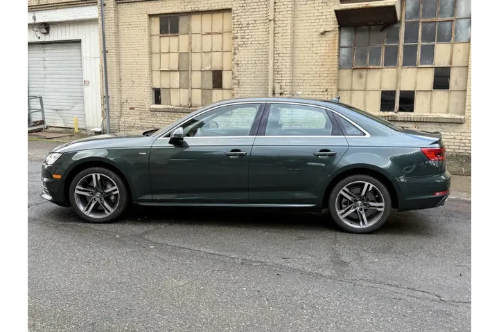 2017 A4 2.0T quattro Premium image 6