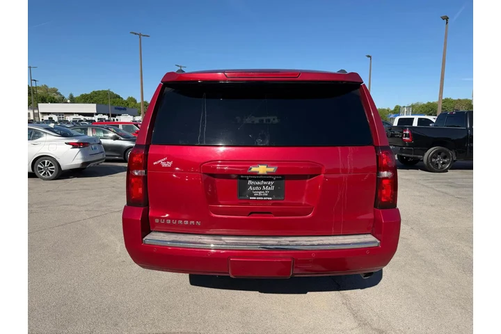 2015 Suburban LTZ image 3