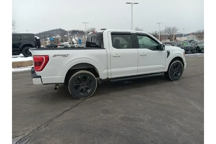 $40000 : Ford F-150 2023 4x4 XLT 4dr image 6