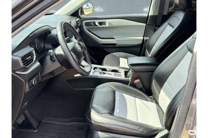 $28999 : Ford Explorer 2023 XLT 4dr S image 5