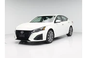 $24998 : Nissan Altima 2023 2.5 SL 4d thumbnail