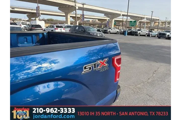 $21239 : Ford F-150 2018 4x4 XL 4dr S image 6