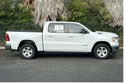 $22289 : Ram 1500 2021 4x2 Big Horn 4 thumbnail