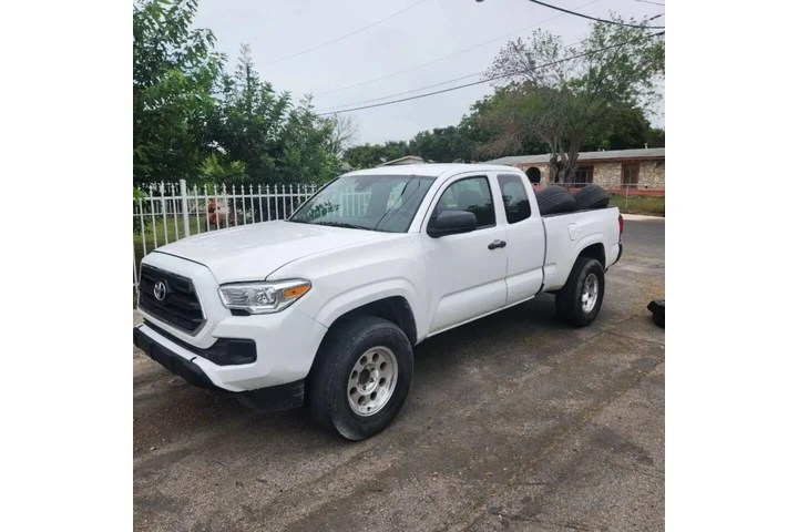 $9995 : 2018 TOYOTA TACOMA ACCESS CAB image 8