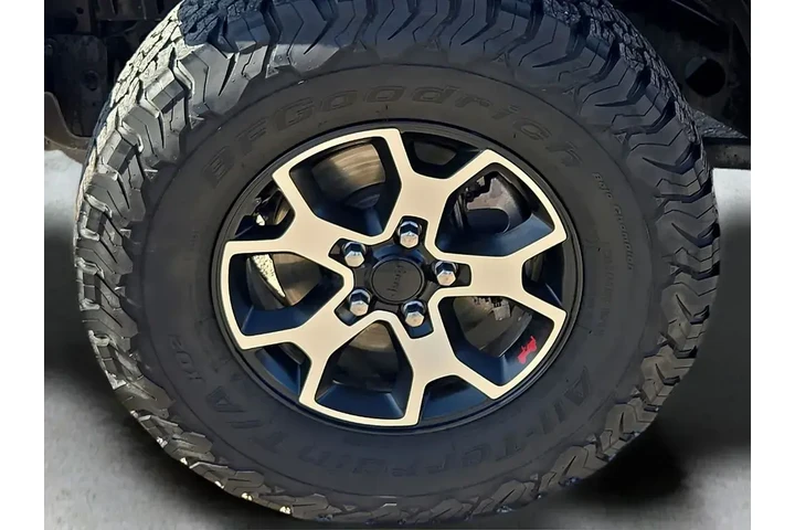 $33995 : Jeep Wrangler Unlimited 2020 image 9