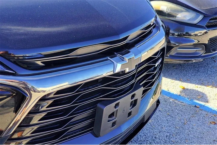 $33422 : Chevrolet Blazer 2025 RS 4dr image 3