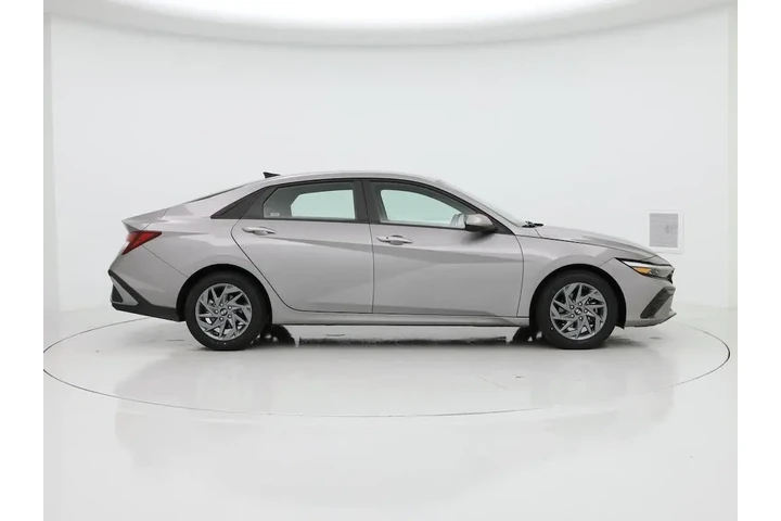 $20998 : Hyundai ELANTRA 2024 SEL 4dr image 7
