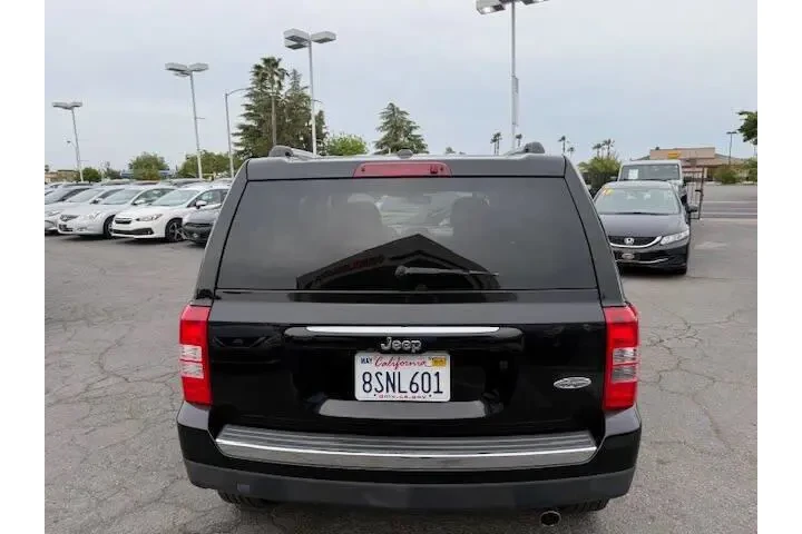 $12499 : Jeep Patriot 2017 Latitude 4 image 5