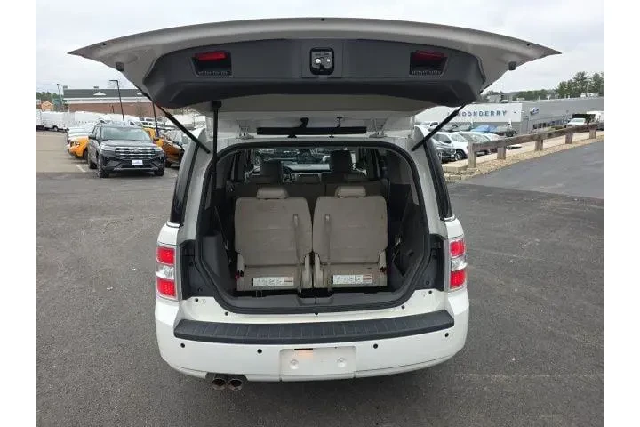 $11995 : Ford Flex 2010 AWD Limited 4 image 5