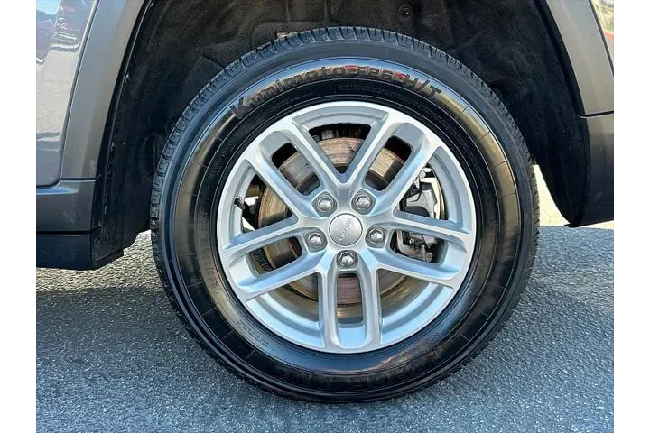 $26500 : Jeep Grand Cherokee L 2023 4 image 10