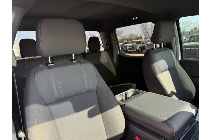 $37251 : Ford F-150 2024 4x2 STX 4dr image 8