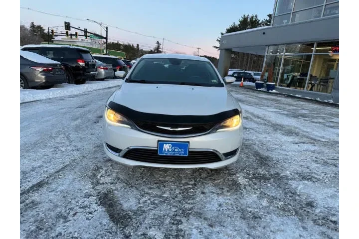 $10999 : 2015 200 Limited image 4