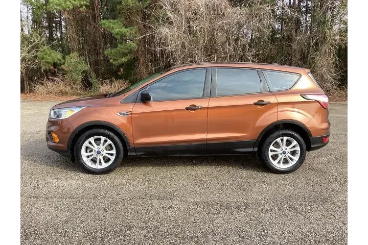 $10473 : Ford Escape 2017 S 4dr SUV image 6