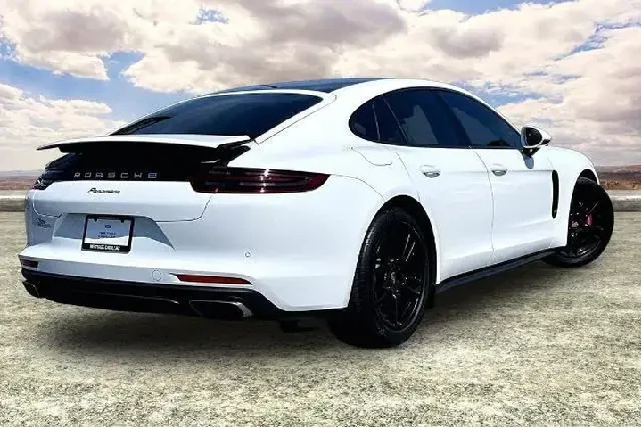 $39991 : Porsche Panamera 2018 4dr Se image 5