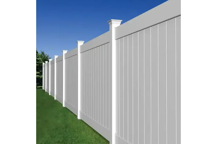 Vinyl Fence: Durable Selection image 2