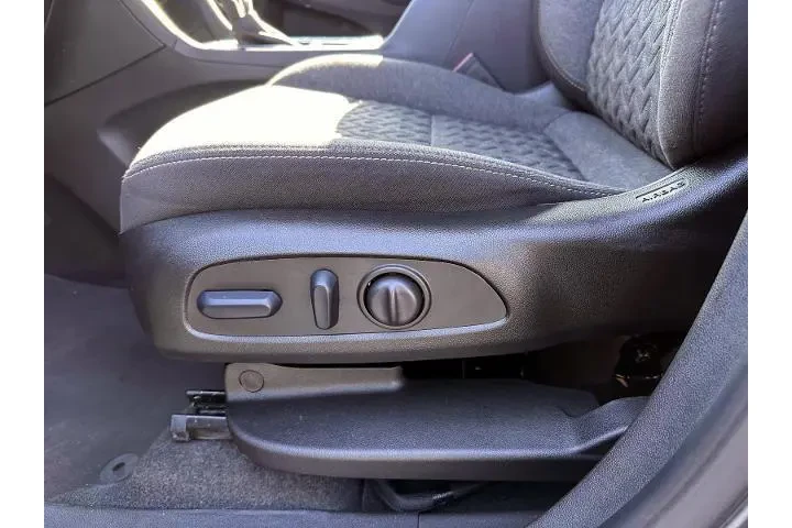 $21999 : Chevrolet Equinox 2023 4x4 L image 10