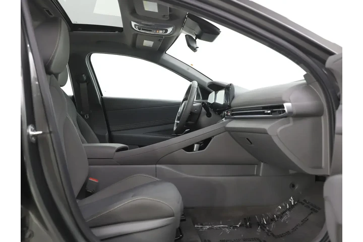 $20998 : Hyundai ELANTRA 2024 SEL 4dr image 10