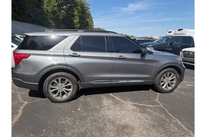 $25899 : Ford Explorer 2022 AWD XLT 4 image 7