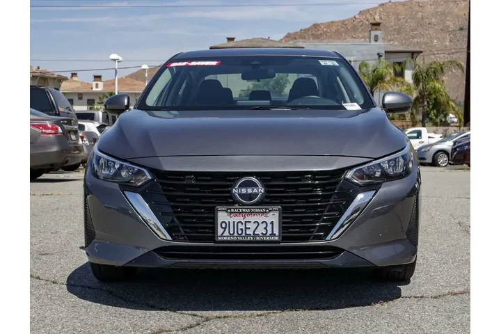 $20198 : Nissan Sentra 2025 SV 4dr Se image 9