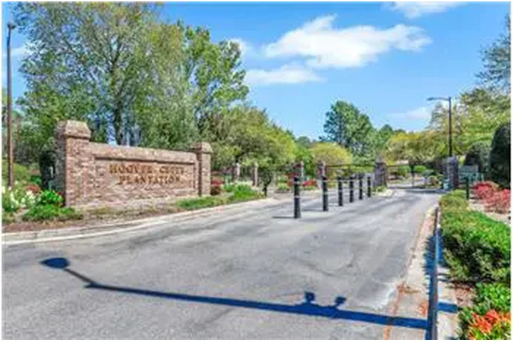 $1400 : Rental property with 1 bedro image 1