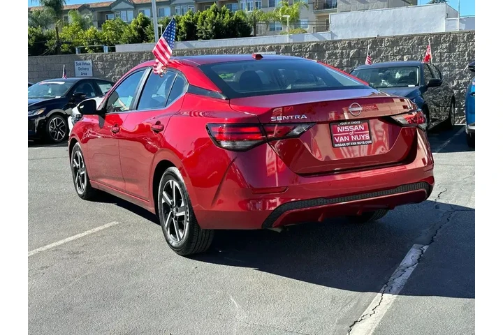 $19998 : Nissan Sentra 2024 SV 4dr Se image 4