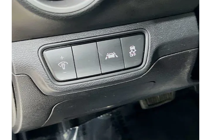 $12840 : Kia Forte 2020 FE 4dr Sedan image 10