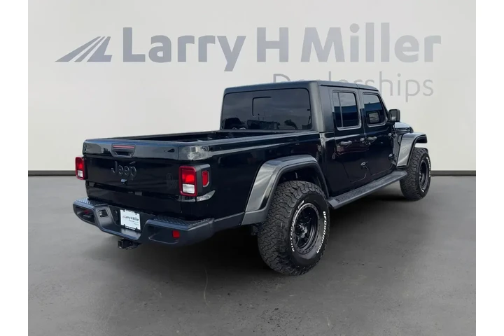 $31330 : Jeep Gladiator 2021 4x4 Will image 5