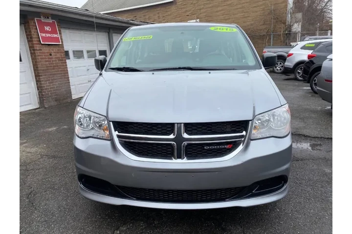 2015 Grand Caravan American V image 3