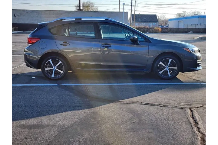$14600 : 2021 Impreza Premium image 10