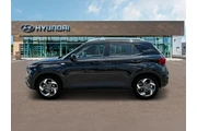 $21042 : Hyundai VENUE 2024 SEL 4dr C thumbnail