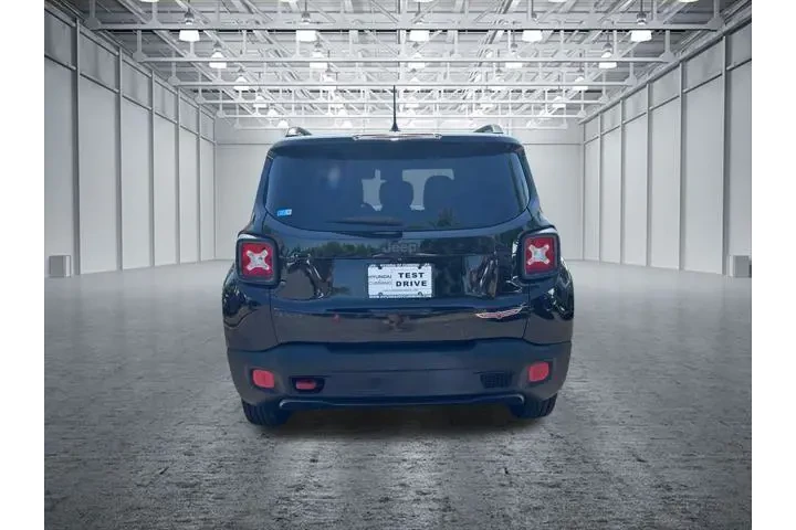 $13914 : Jeep Renegade 2016 4x4 Trail image 6